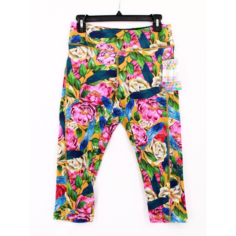 LuLaRoe Jade Capri‎ Athletic Leggings Medium Floral Feather Print NEW NWT